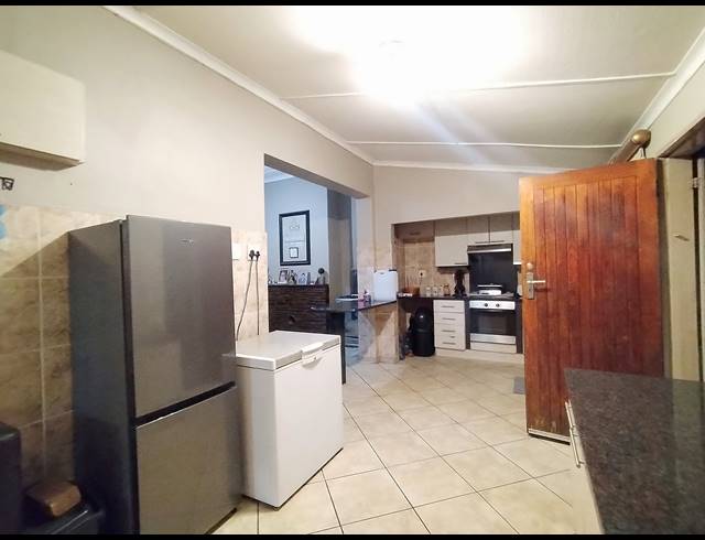 3 BEDROOM SEMI DETACHED TO LET IN BRAKPAN NORTH
